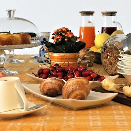 فندق مبيت وإفطار Arco Di Vino 3*